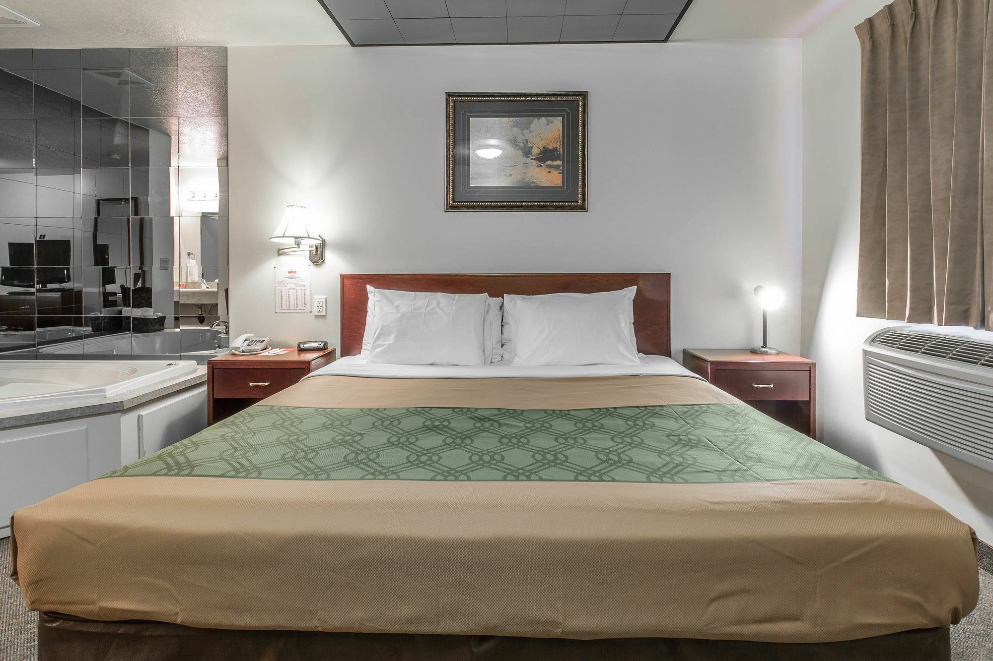 Empire Inn & Suites Penhold Экстерьер фото